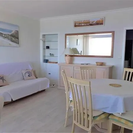 En Bord De A Avec Balcon, Parking Et Commodites A Proximite ! - Fr-1-392-31 La Baule-Escoublac